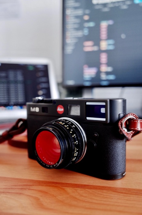 M8 with Summicron 35mm f2 V3 with a sexy IR cut filter.